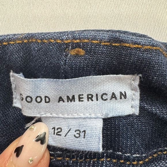 GOOD AMERICAN
Soft Tech Good Curve Straight Jeans Size 12/31 - Picture 3 of 6